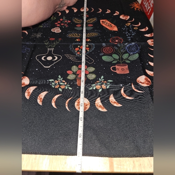 Mystical Moon Phases 19x19 Table Cover / Tapastry - Picture 5 of 5